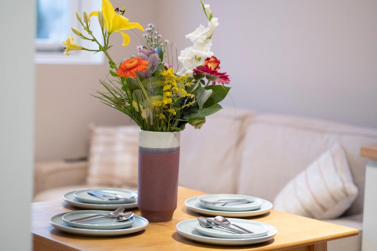 Cozy Apartment Near Amsterdam 힐베르쉼 외부 사진